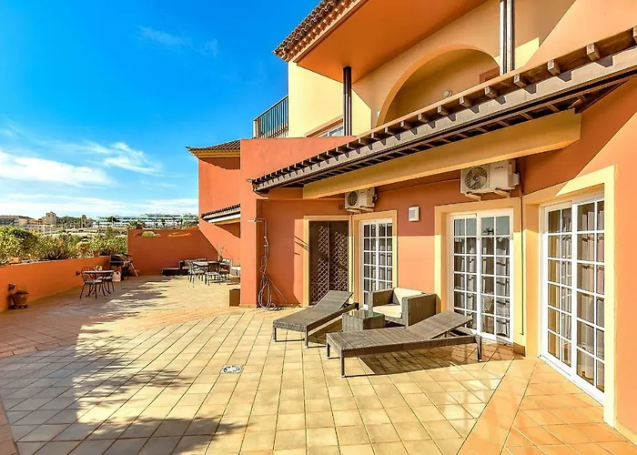 With Large Terrace In Terrazas Del Duque * Адехе