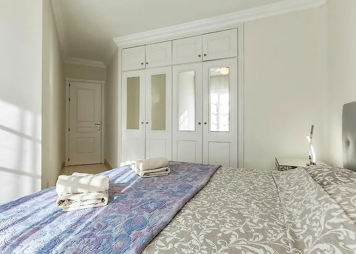 With Large Terrace In Terrazas Del Duque *