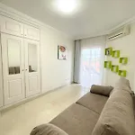 Apartmán With Large Terrace In Terrazas Del Duque *