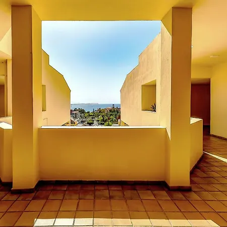 With Large Terrace In Terrazas Del Duque * Адехе