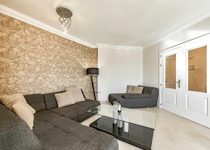 Appartement With Large Terrace In Terrazas Del Duque Costa Adeje (Tenerife)