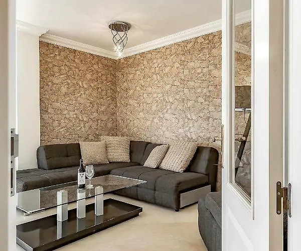 With Large Terrace In Terrazas Del Duque Appartement Costa Adeje (Tenerife)